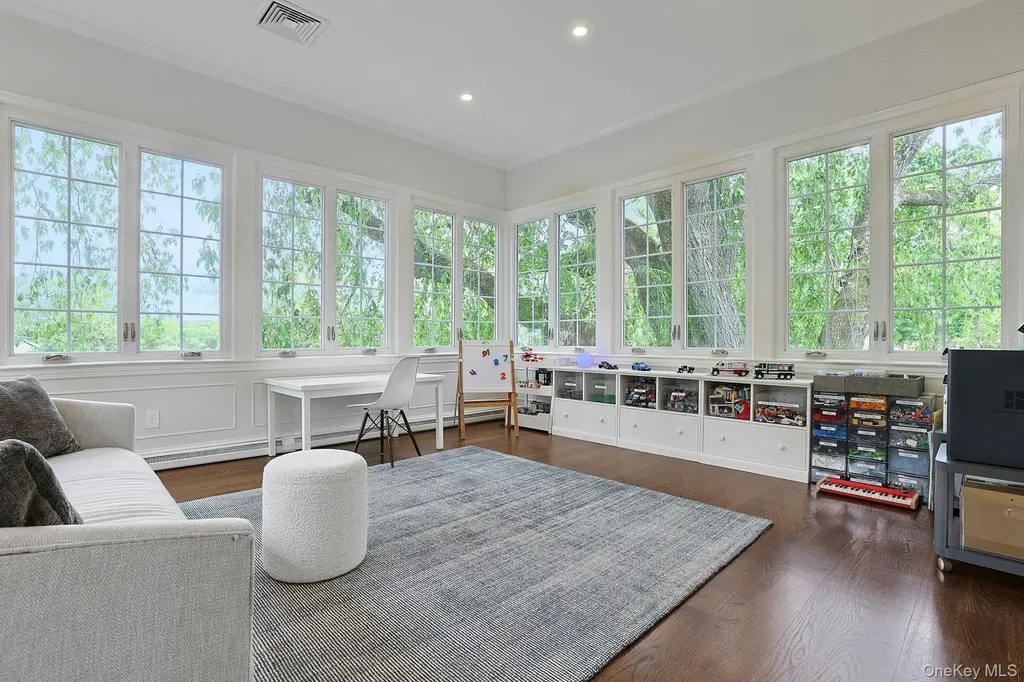 7 Forest Circle New Rochelle NY 10804