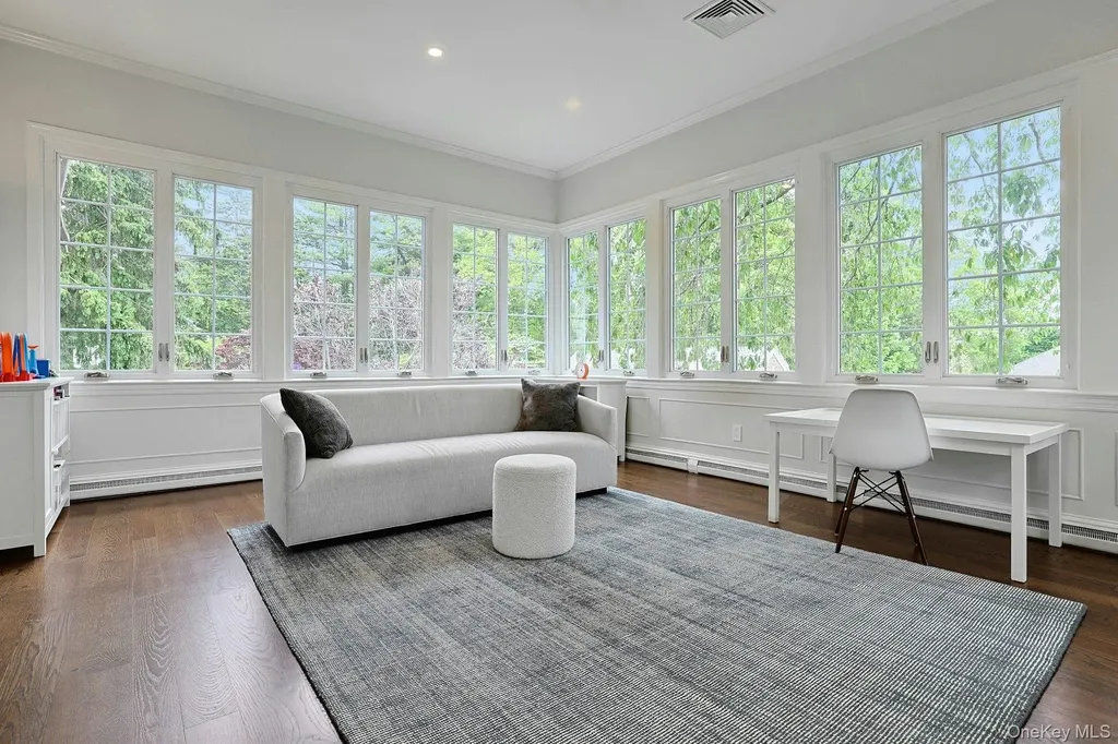 7 Forest Circle New Rochelle NY 10804