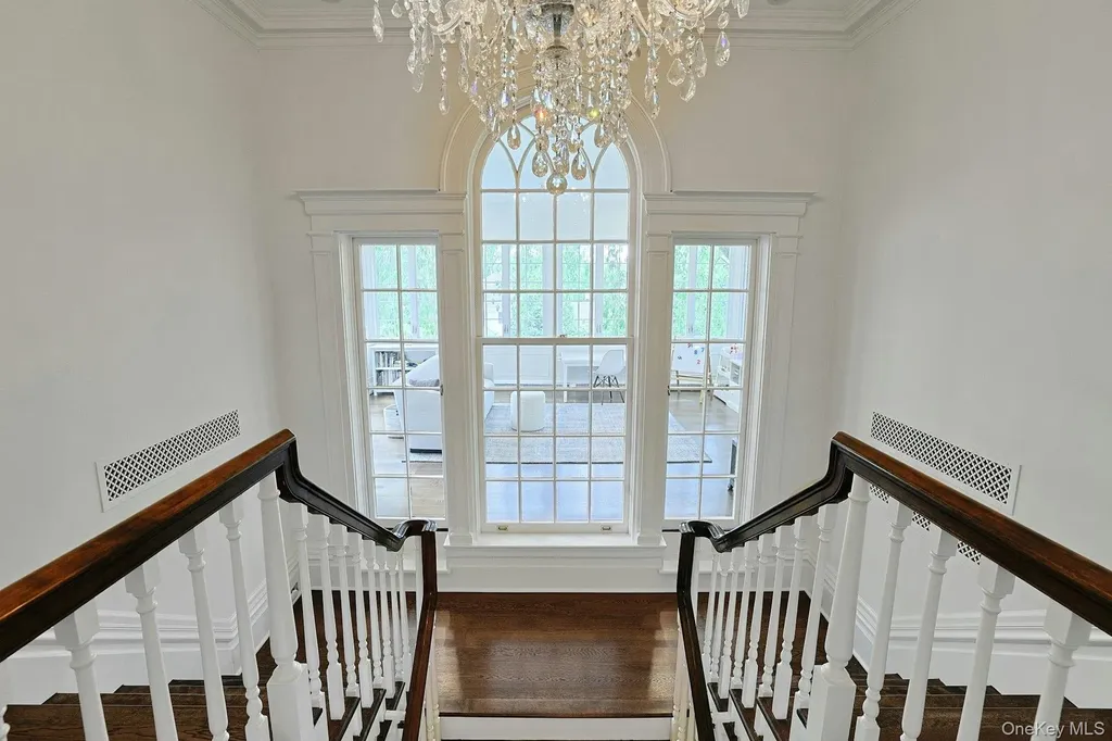 7 Forest Circle New Rochelle NY 10804