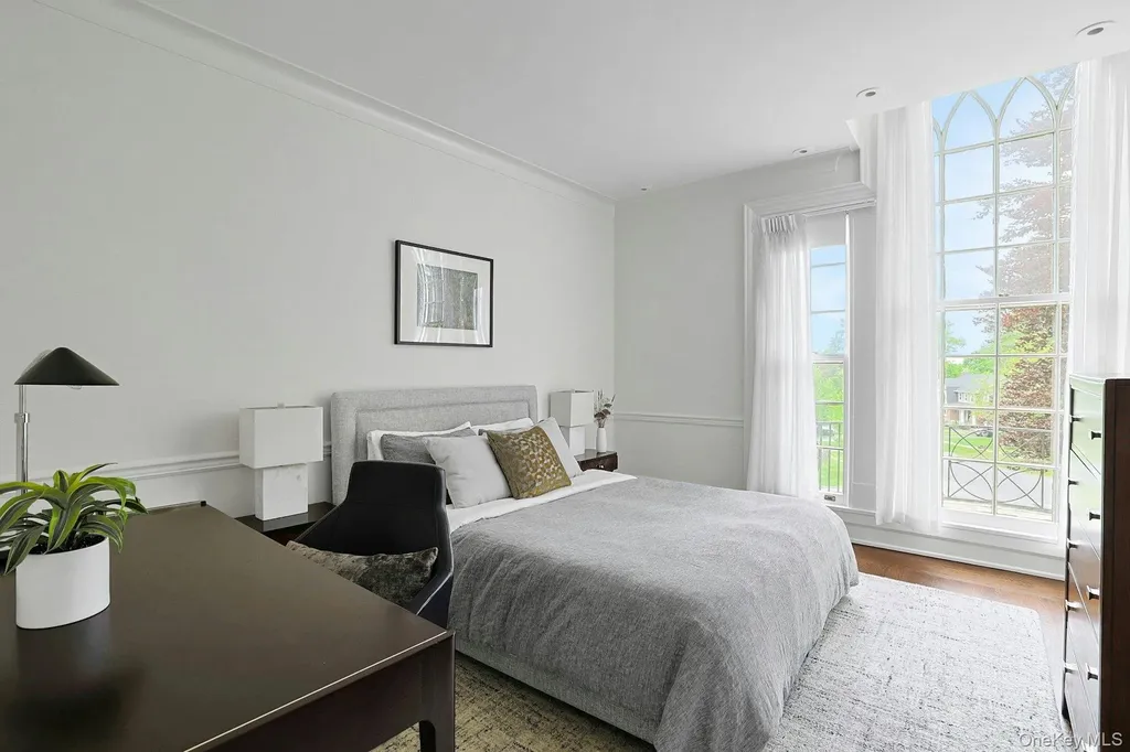 7 Forest Circle New Rochelle NY 10804