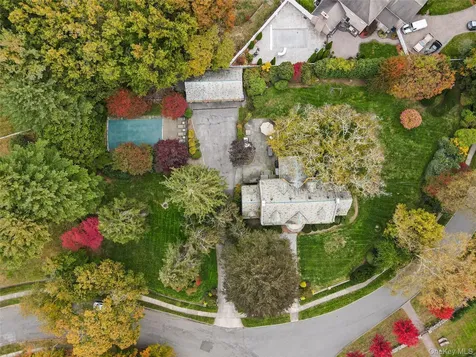 7 Forest Circle New Rochelle NY 10804