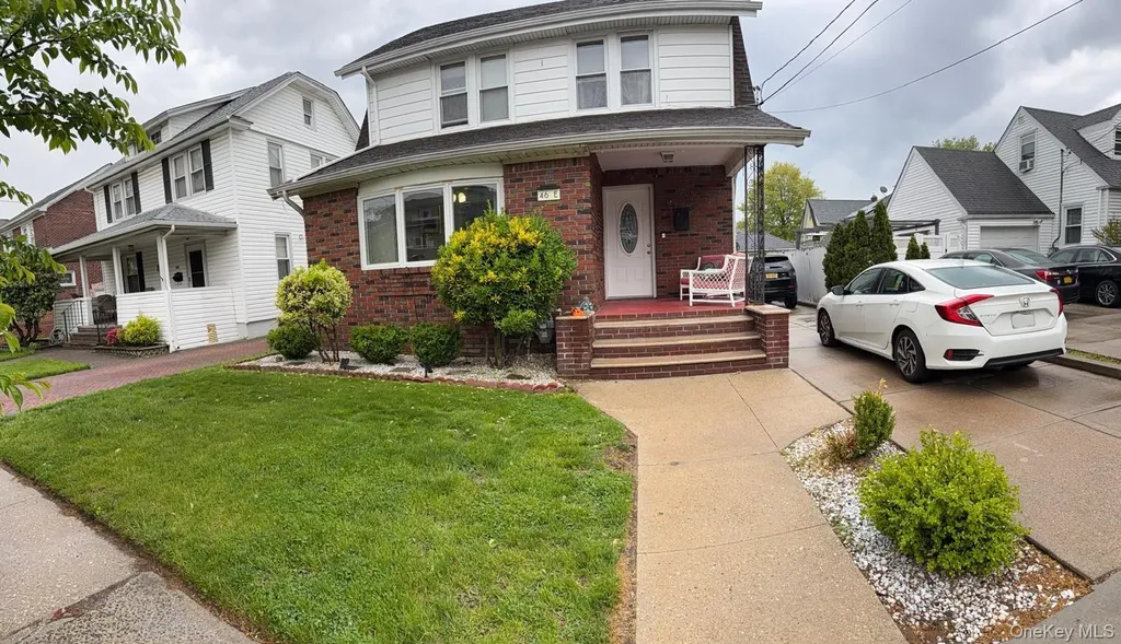 46 E Melrose Street Valley Stream NY 11580