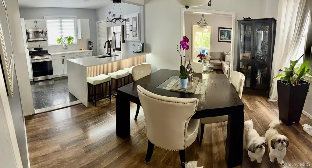 46 E Melrose Street Valley Stream NY 11580
