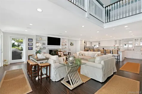 879 Oceanfront Long Beach NY 11561