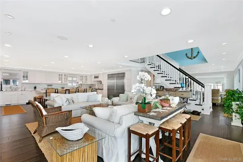 879 Oceanfront Long Beach NY 11561