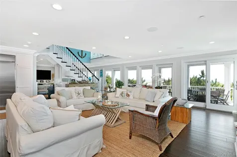 879 Oceanfront Long Beach NY 11561
