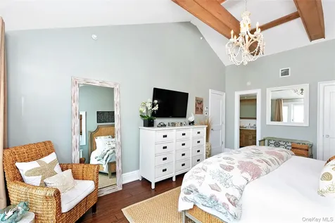 879 Oceanfront Long Beach NY 11561