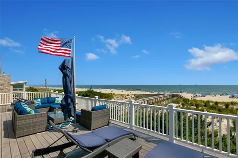 879 Oceanfront Long Beach NY 11561