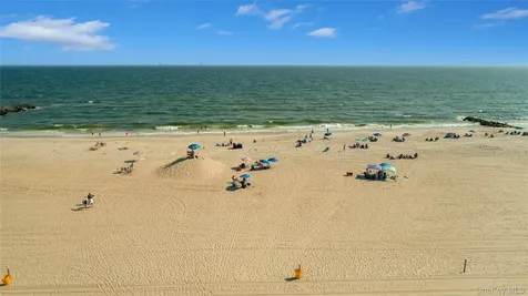 879 Oceanfront Long Beach NY 11561