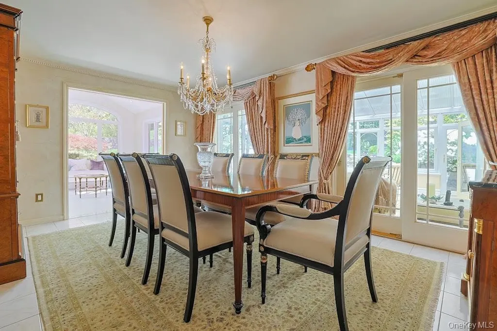 1 Rock Hill Lane Scarsdale NY 10583