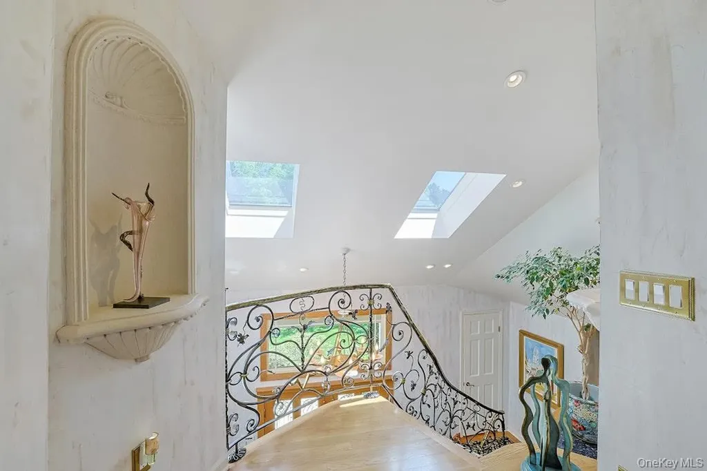 1 Rock Hill Lane Scarsdale NY 10583