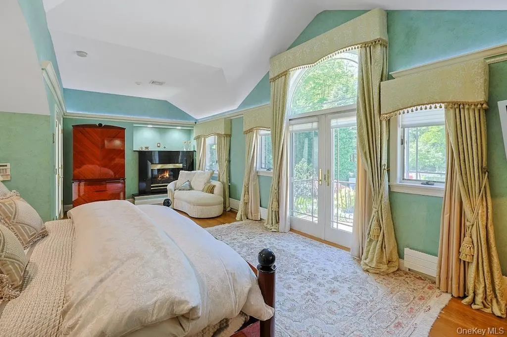 1 Rock Hill Lane Scarsdale NY 10583