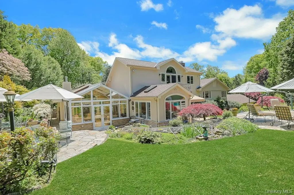 1 Rock Hill Lane Scarsdale NY 10583