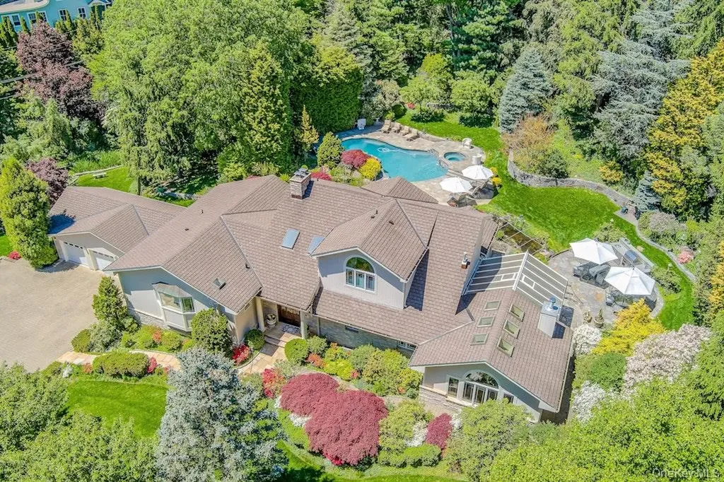 1 Rock Hill Lane Scarsdale NY 10583