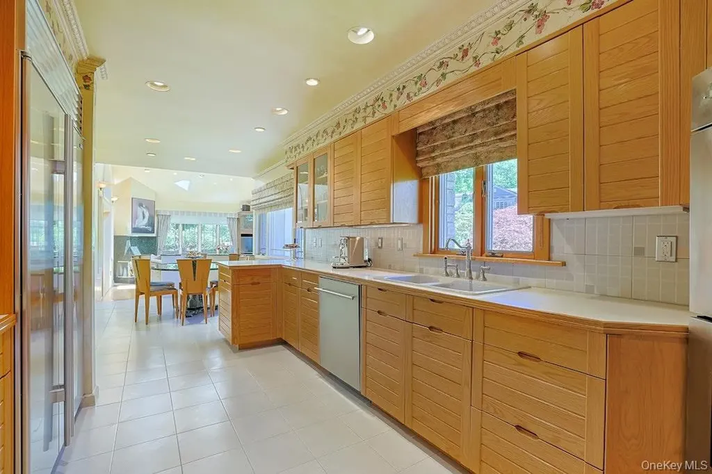 1 Rock Hill Lane Scarsdale NY 10583