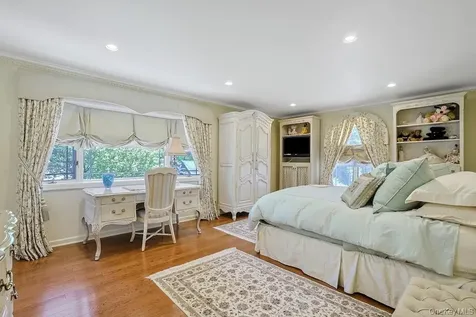 1 Rock Hill Lane Scarsdale NY 10583