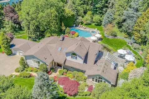 1 Rock Hill Lane Scarsdale NY 10583