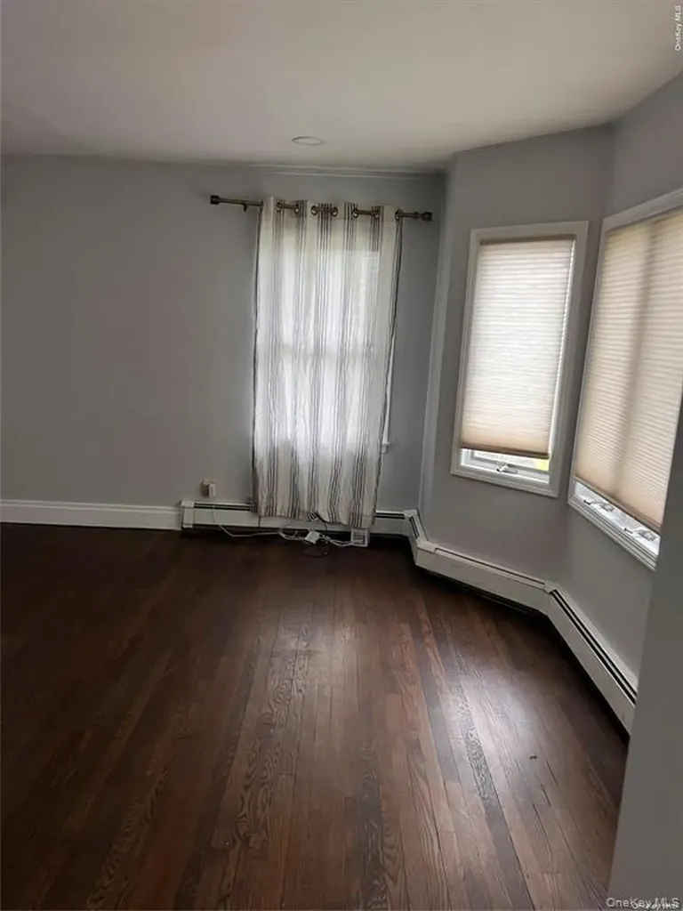 80 Ellen Street Bethpage NY 11714