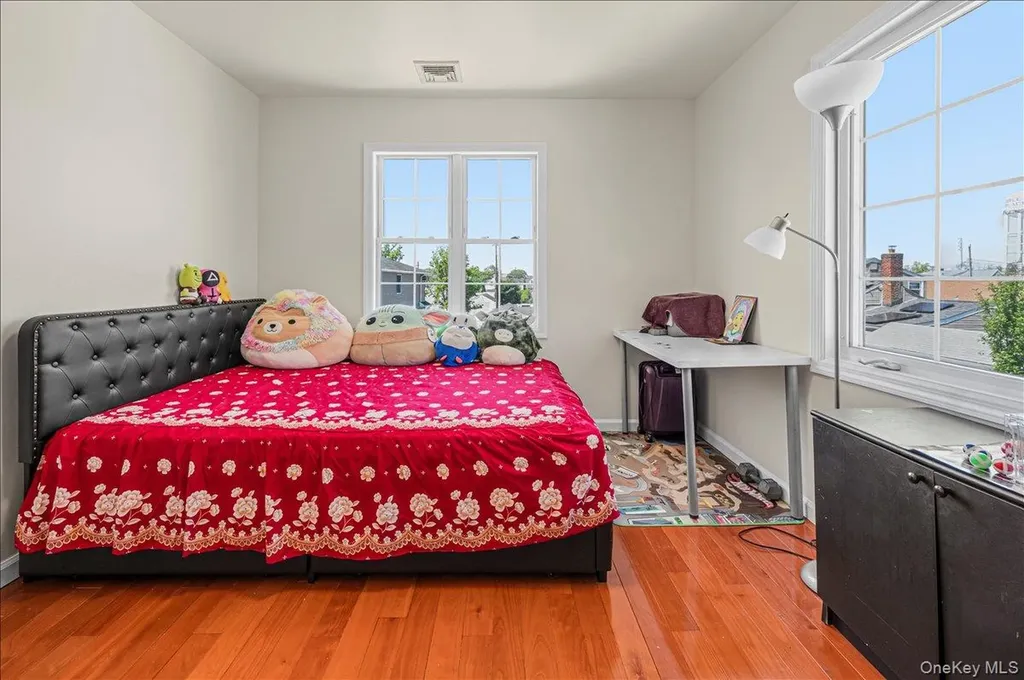 109 Gordon Avenue Westbury NY 11590