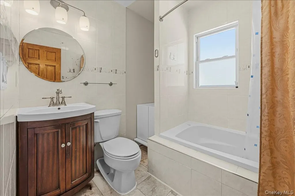 109 Gordon Avenue Westbury NY 11590