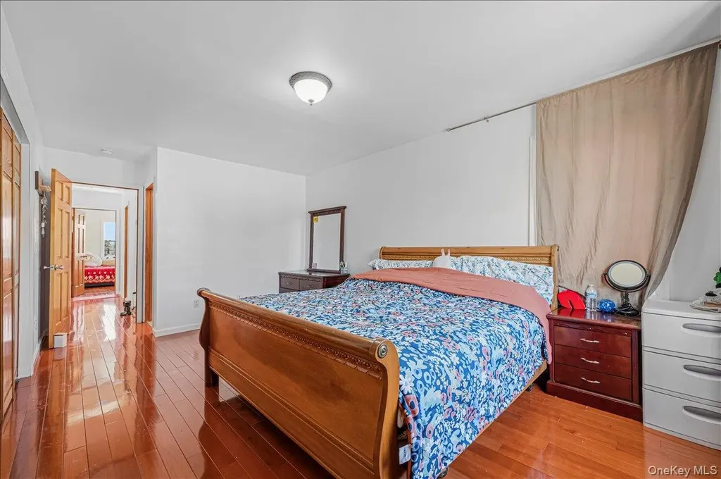 109 Gordon Avenue Westbury NY 11590
