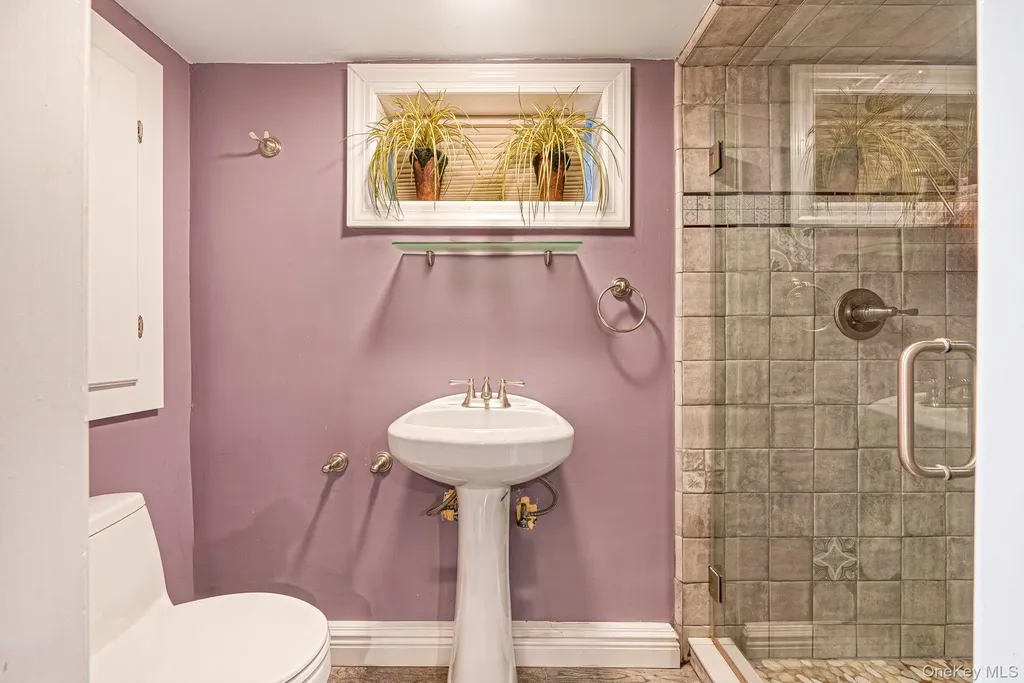 193 Dix Hills Road Dix Hills NY 11746