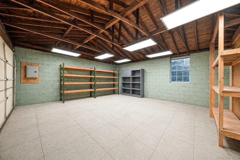 193 Dix Hills Road Dix Hills NY 11746