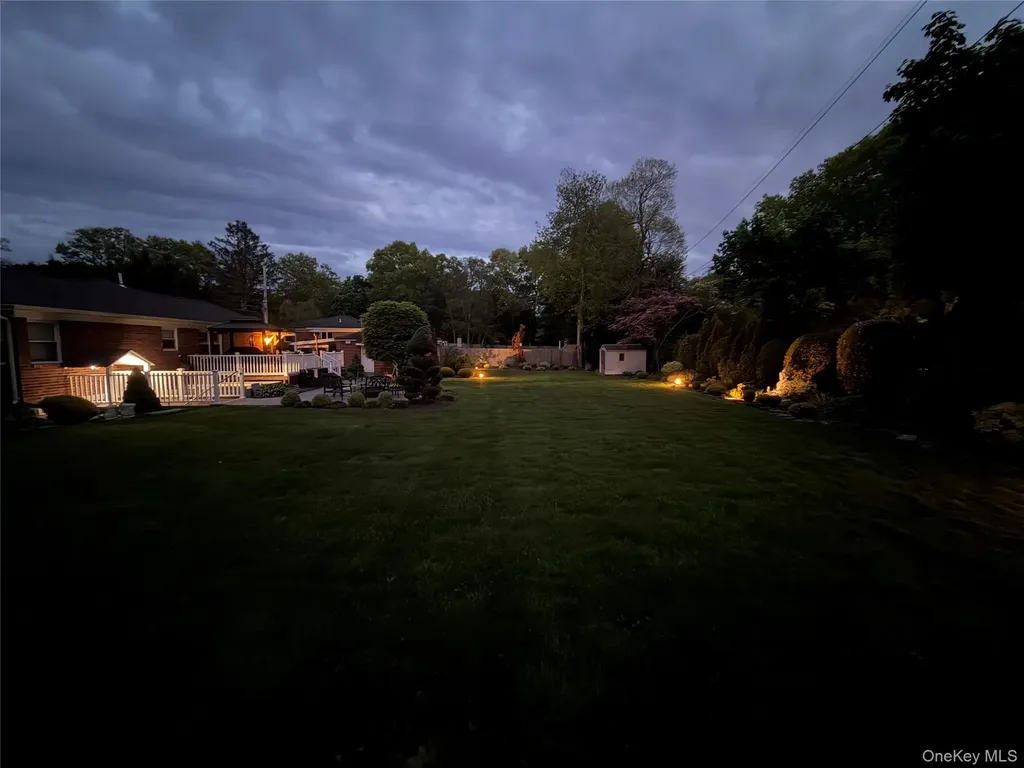 193 Dix Hills Road Dix Hills NY 11746