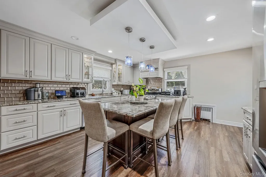 193 Dix Hills Road Dix Hills NY 11746