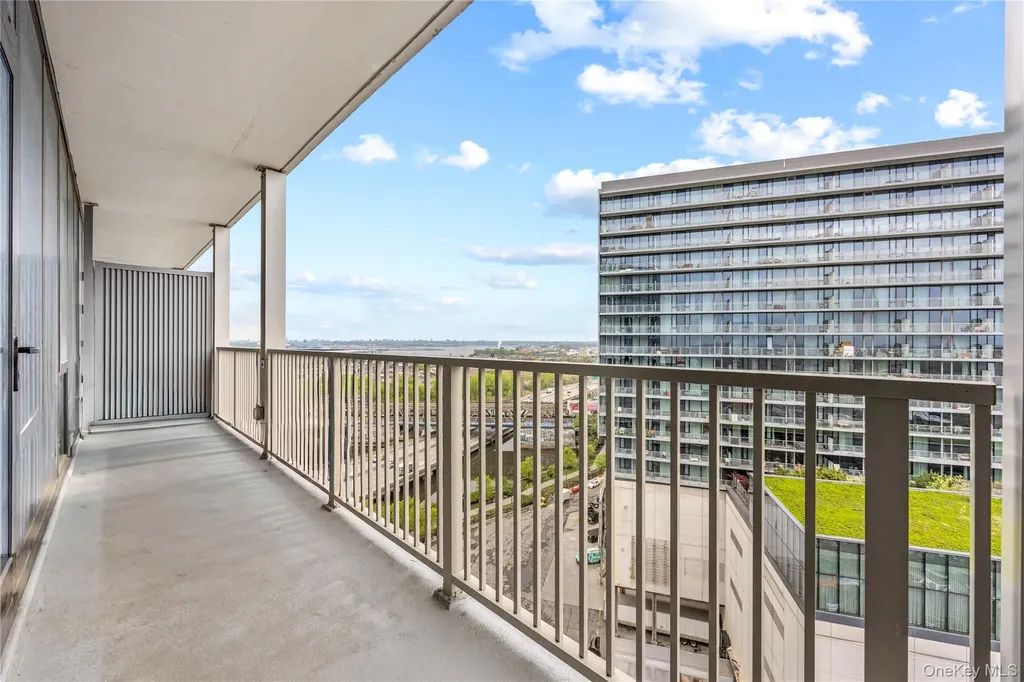 131-02A 40th Road Flushing NY 11354