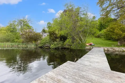 122 Dutchess Drive Holmes NY 12531