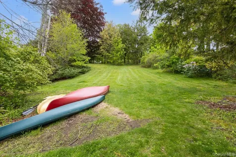 122 Dutchess Drive Holmes NY 12531