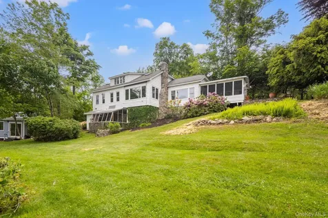 122 Dutchess Drive Holmes NY 12531