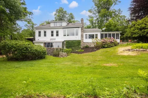 122 Dutchess Drive Holmes NY 12531