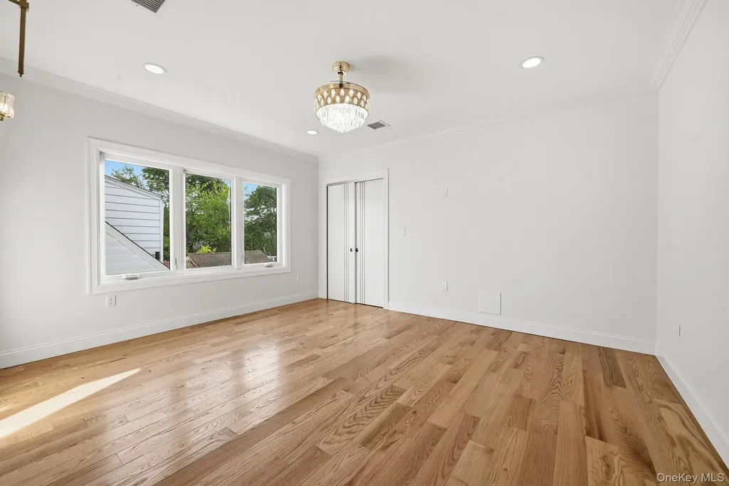 51 Sobro Avenue Valley Stream NY 11580