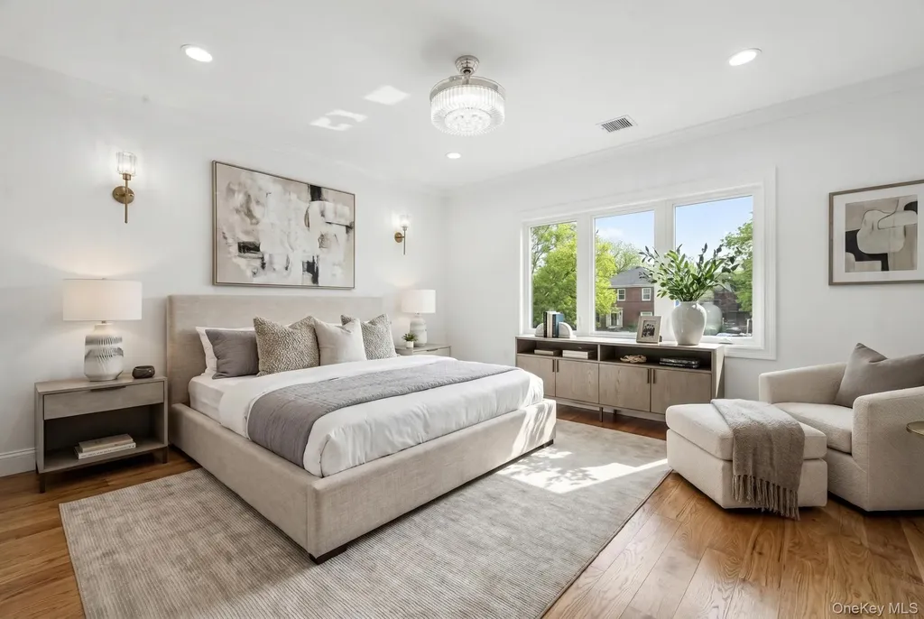 51 Sobro Avenue Valley Stream NY 11580
