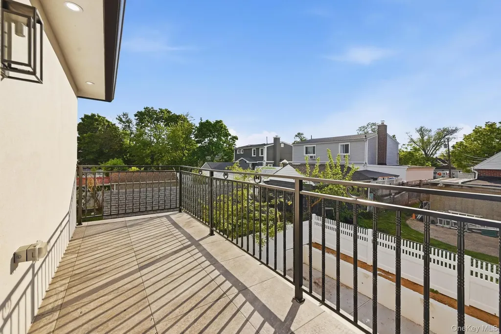51 Sobro Avenue Valley Stream NY 11580