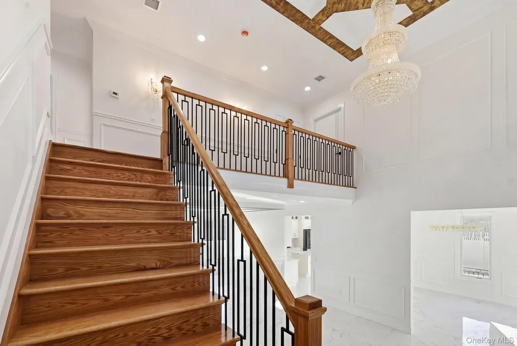 51 Sobro Avenue Valley Stream NY 11580