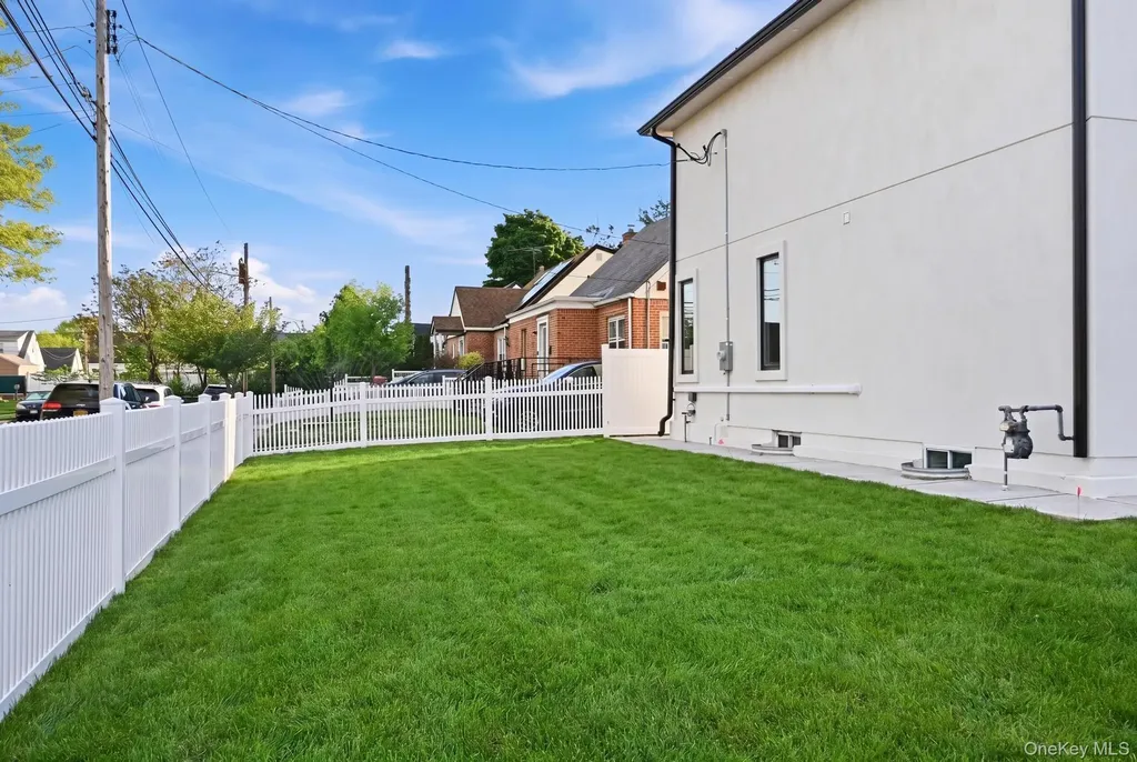 51 Sobro Avenue Valley Stream NY 11580