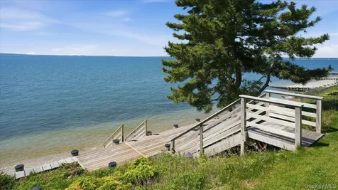 920 Cedar Point Drive E Southold NY 11971