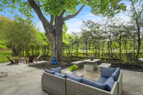 6 E Belvedere Street Cold Spring NY 10516
