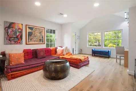 6 E Belvedere Street Cold Spring NY 10516