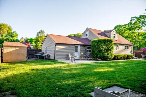 23 Caywood Place Hyde Park NY 12538