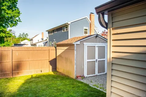 23 Caywood Place Hyde Park NY 12538