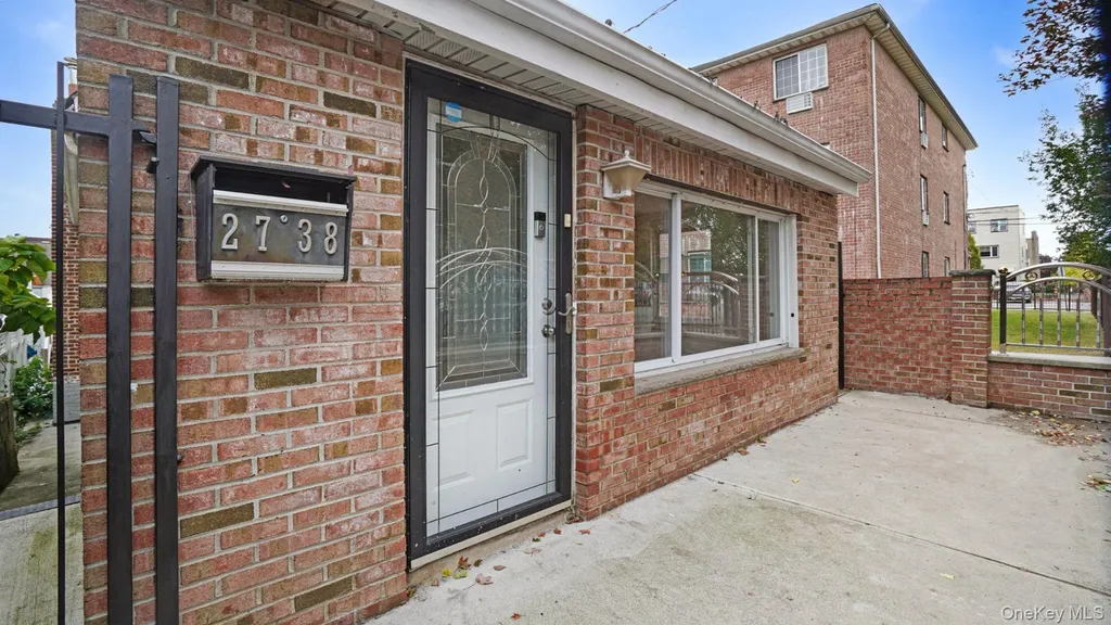 2738 Miles Avenue Bronx NY 10465