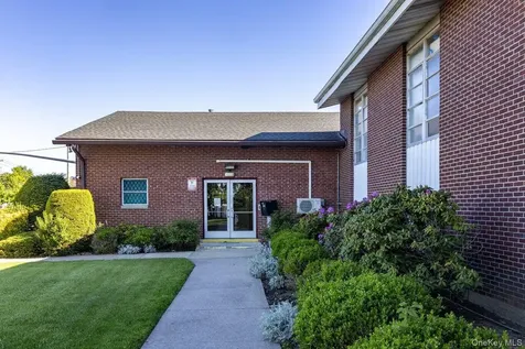 343 Jerusalem Avenue Hicksville NY 11801