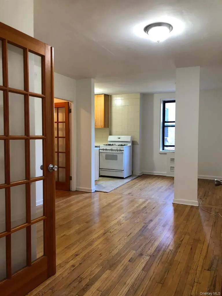102-35 64th Road Forest Hills NY 11375