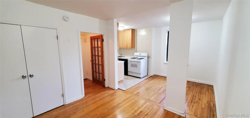 102-35 64th Road Forest Hills NY 11375