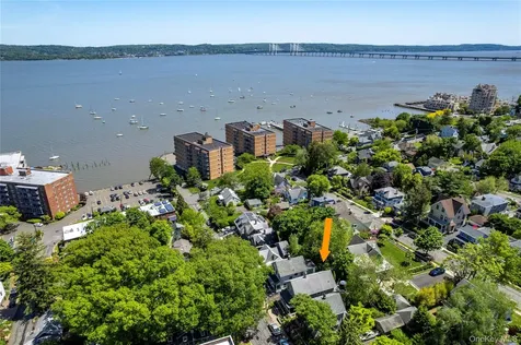 35 4th Avenue Nyack NY 10960