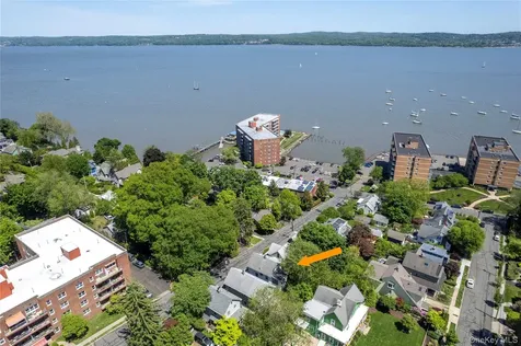 35 4th Avenue Nyack NY 10960